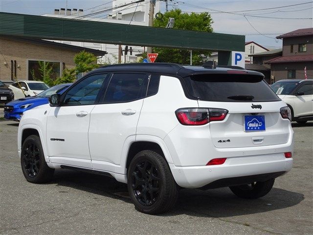 JEEP COMPASS 4WD