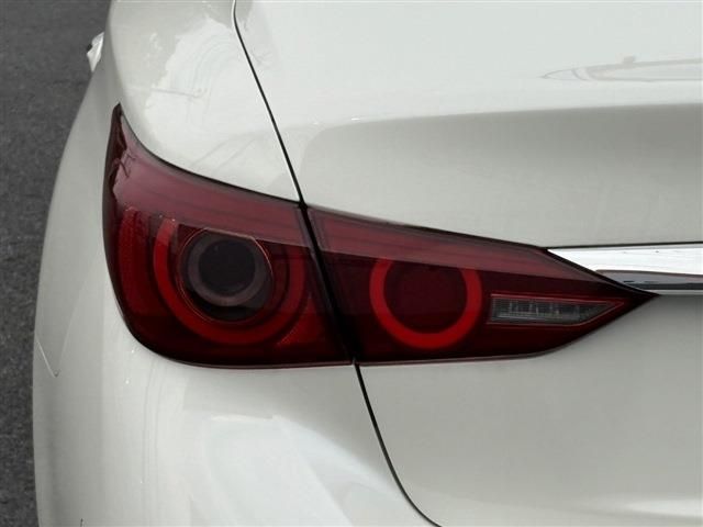 SKYLINE HYBRID
