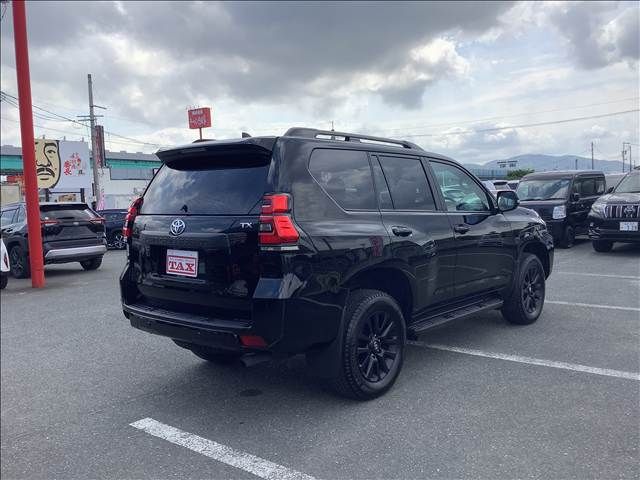 LANDCRUISER PRADO