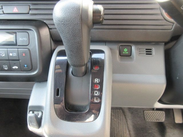 N-VAN 4WD