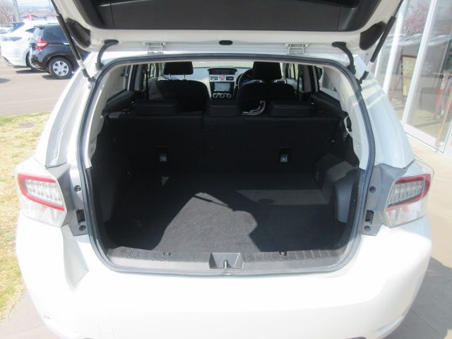 SUBARU XV HYBRID