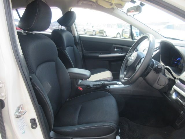 SUBARU XV HYBRID