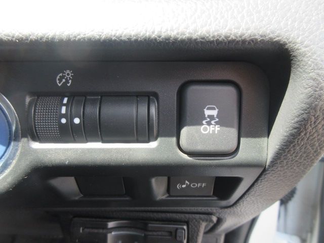 SUBARU XV HYBRID