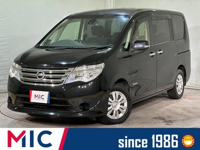 SERENA S-HYBRID 4WD