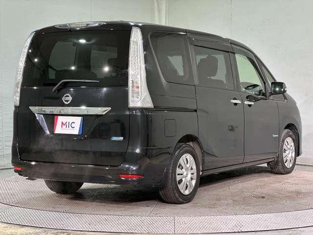 SERENA S-HYBRID 4WD