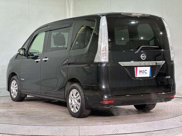 SERENA S-HYBRID 4WD