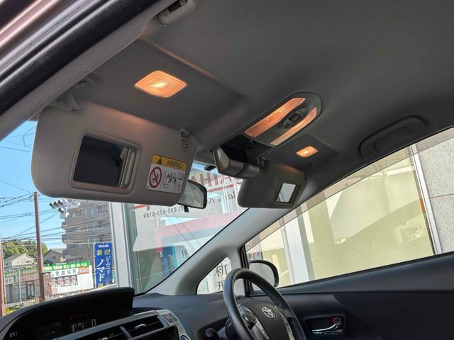 PRIUS Alpha