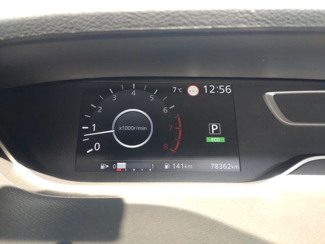 SERENA  S-HYBRID 4WD