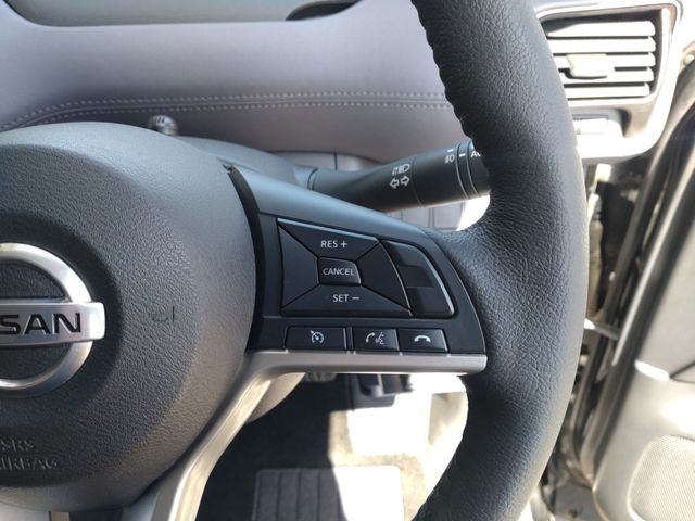 SERENA  S-HYBRID 4WD