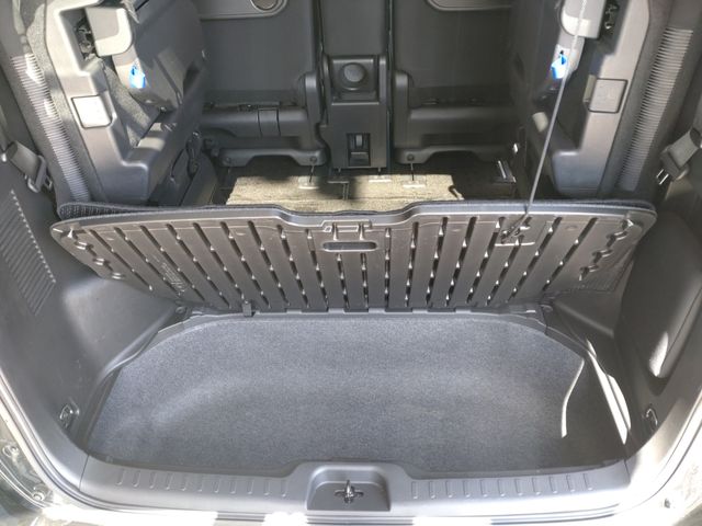 SERENA  S-HYBRID 4WD