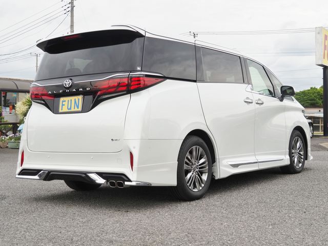 ALPHARD hybrid
