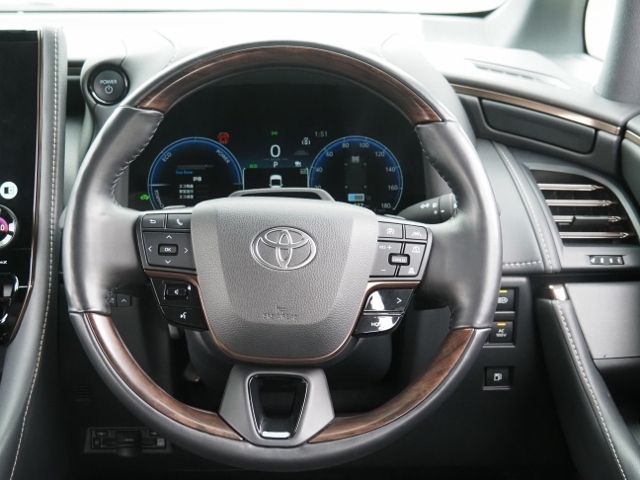 ALPHARD hybrid