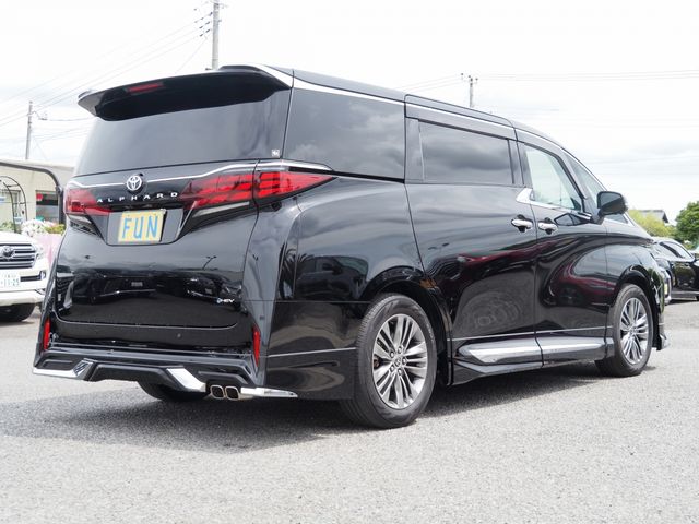 ALPHARD hybrid