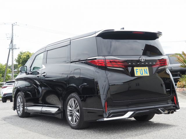 ALPHARD hybrid