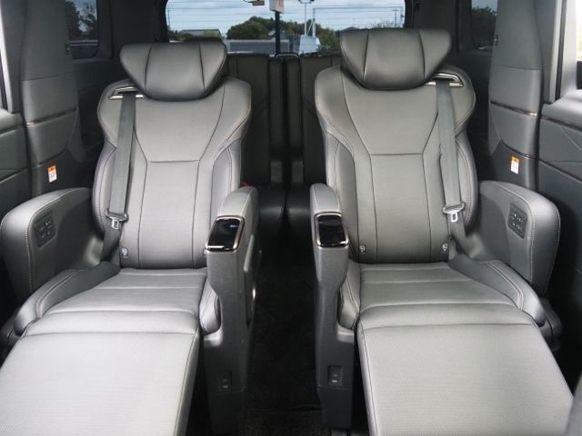 ALPHARD hybrid