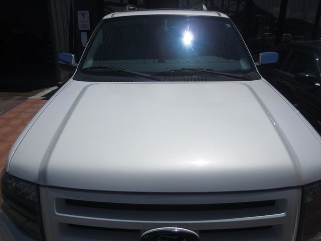 FORD EXPEDITION