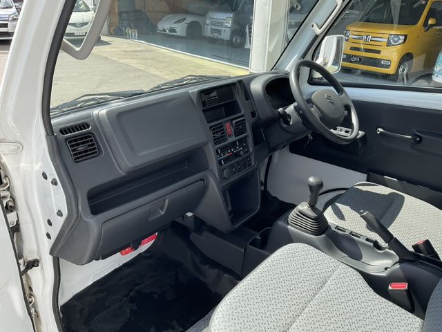 CARRY truck 4WD