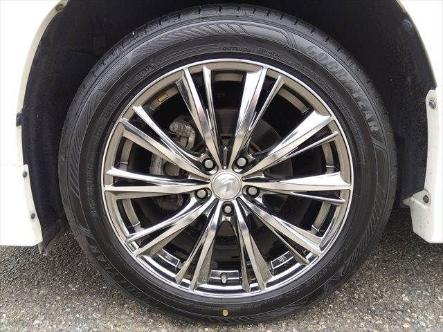VELLFIRE  HYBRID 4WD