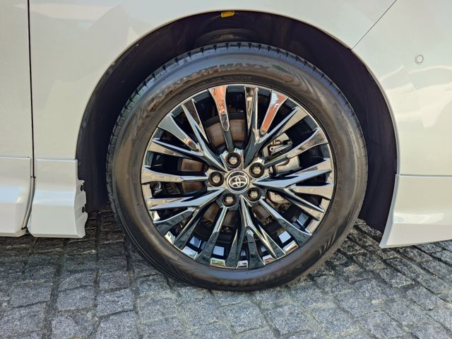 VELLFIRE  HYBRID