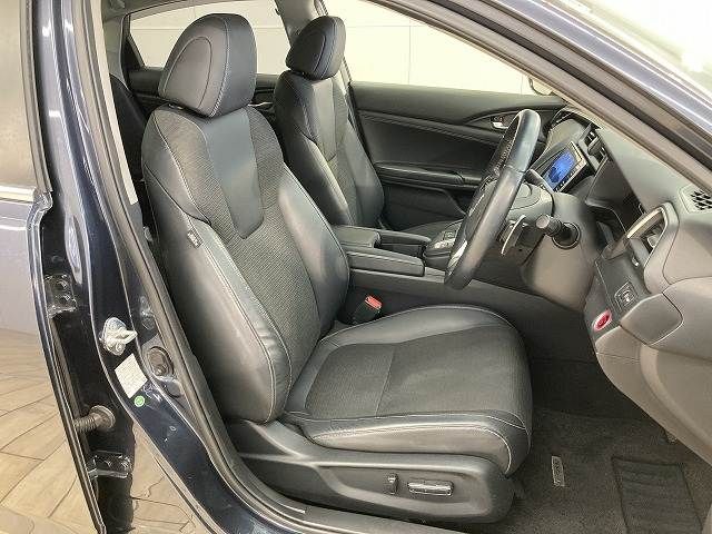 INSIGHT sedan