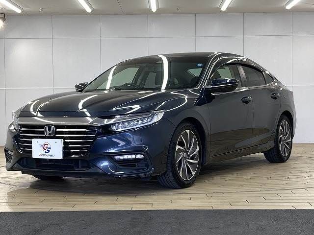 INSIGHT sedan