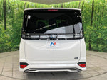 VOXY HYBRID