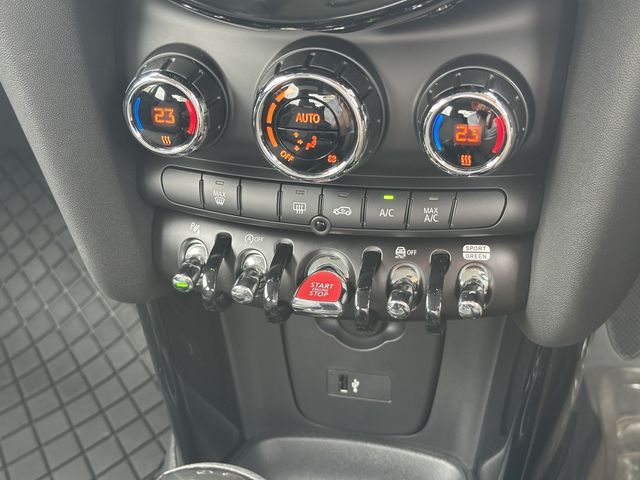 MINI COOPER D