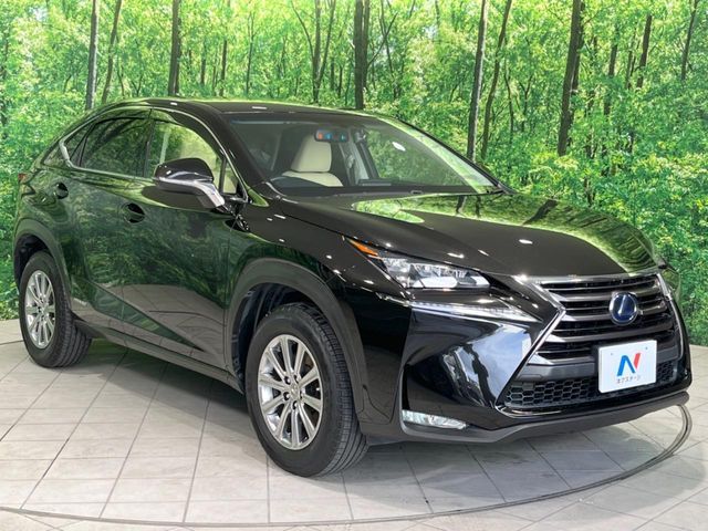 LEXUS NX300h