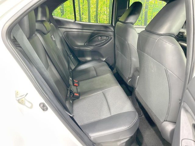 YARIS CROSS HYBRID