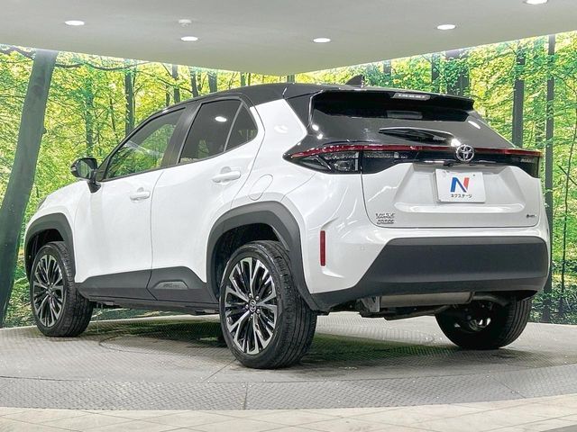 YARIS CROSS HYBRID