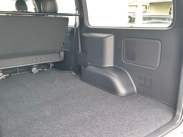 HIACE van 4WD