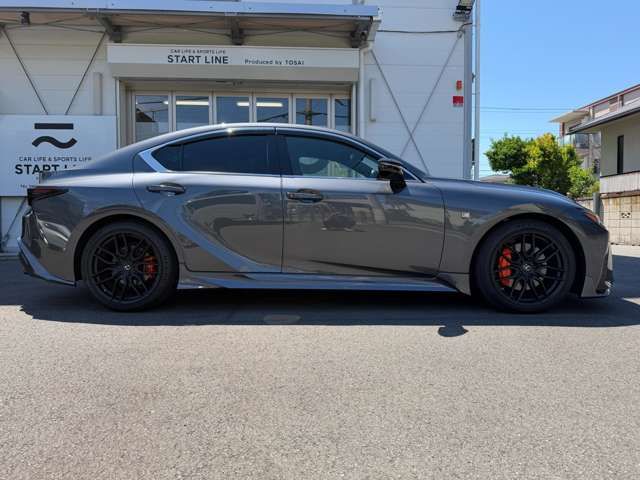 LEXUS IS350