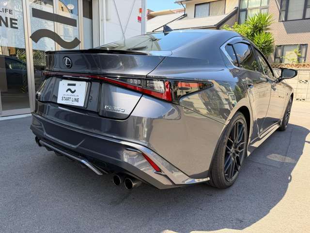 LEXUS IS350