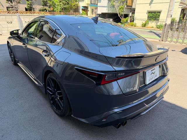 LEXUS IS350