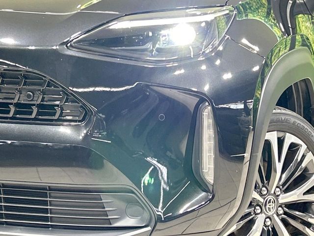 YARIS CROSS HYBRID