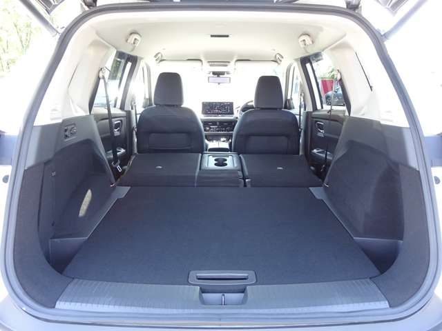 X-TRAIL HYBRID 4WD