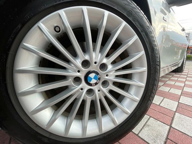 BMW 3series sedan