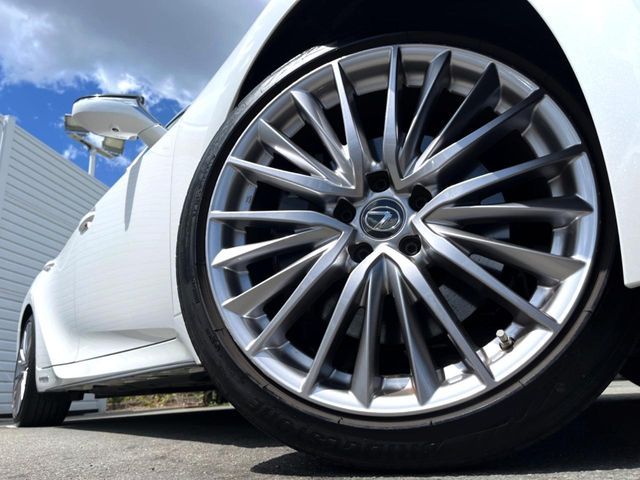 LEXUS IS300h