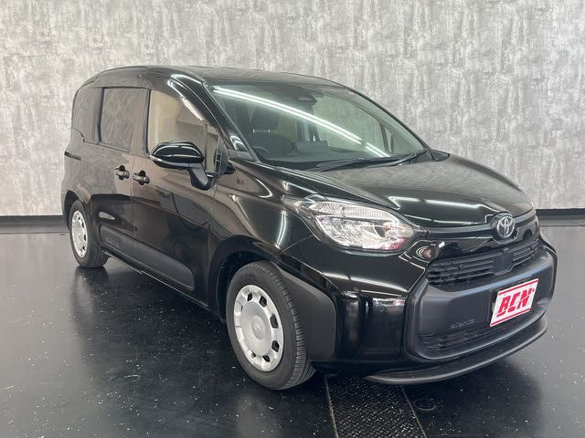 SIENTA HYBRID