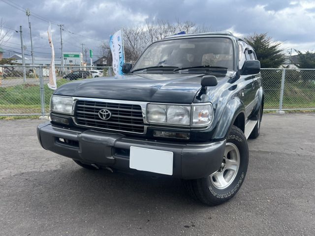 LANDCRUISER van