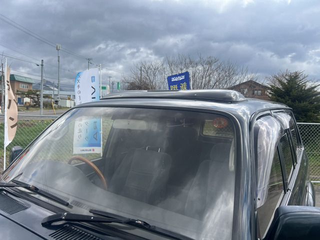 LANDCRUISER van
