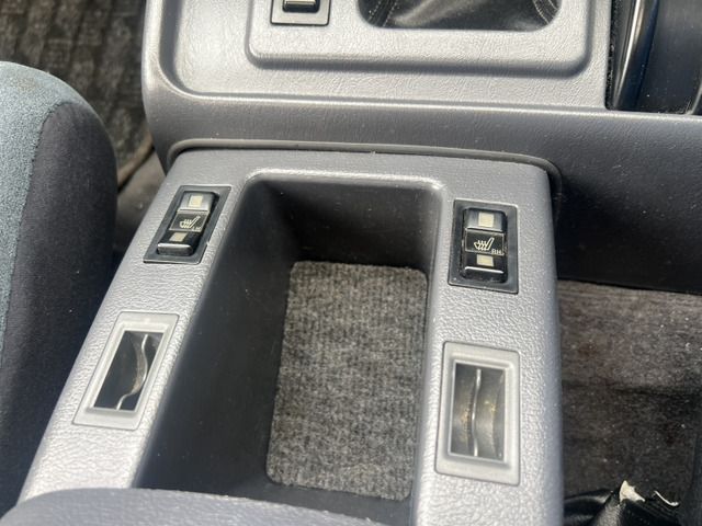 LANDCRUISER van