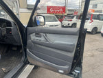 LANDCRUISER van