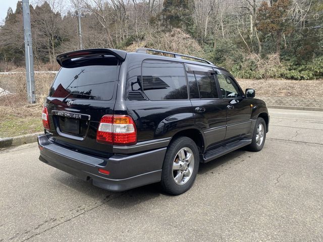LANDCRUISER wagon