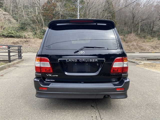 LANDCRUISER wagon