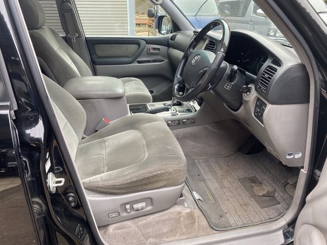 LANDCRUISER wagon