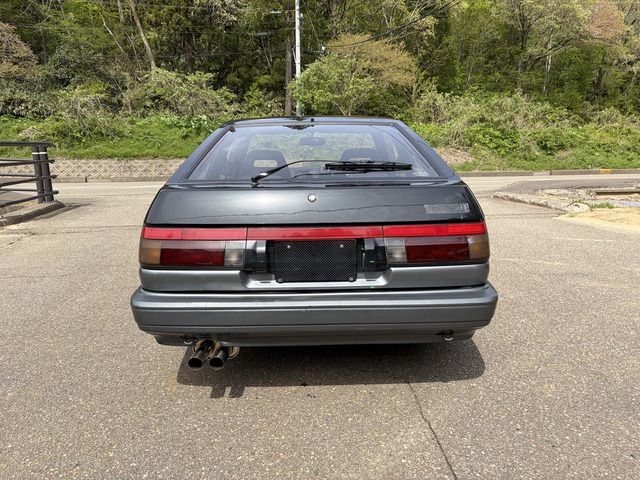 SPRINTER TRUENO hatchback