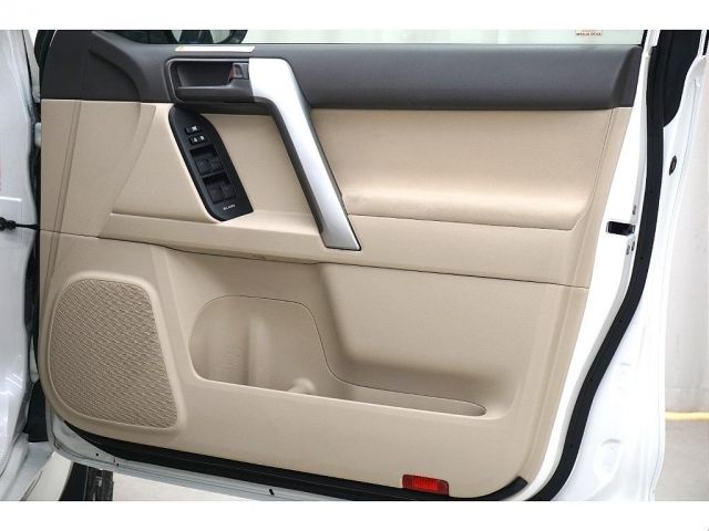 LANDCRUISER PRADO