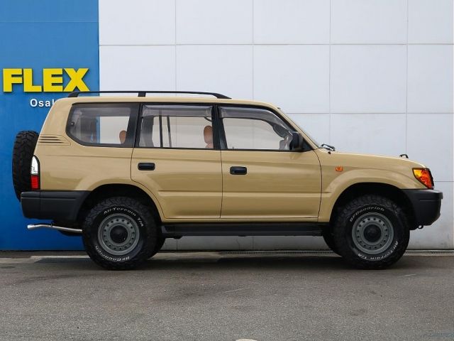 LANDCRUISER PRADO