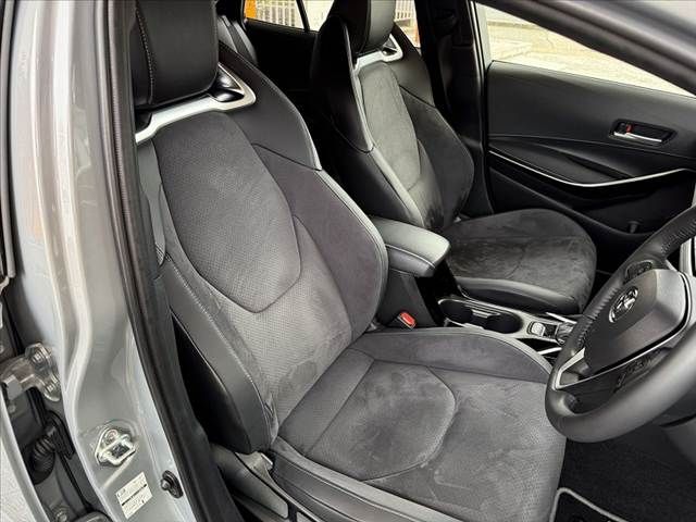 COROLLA TOURING HYBRID